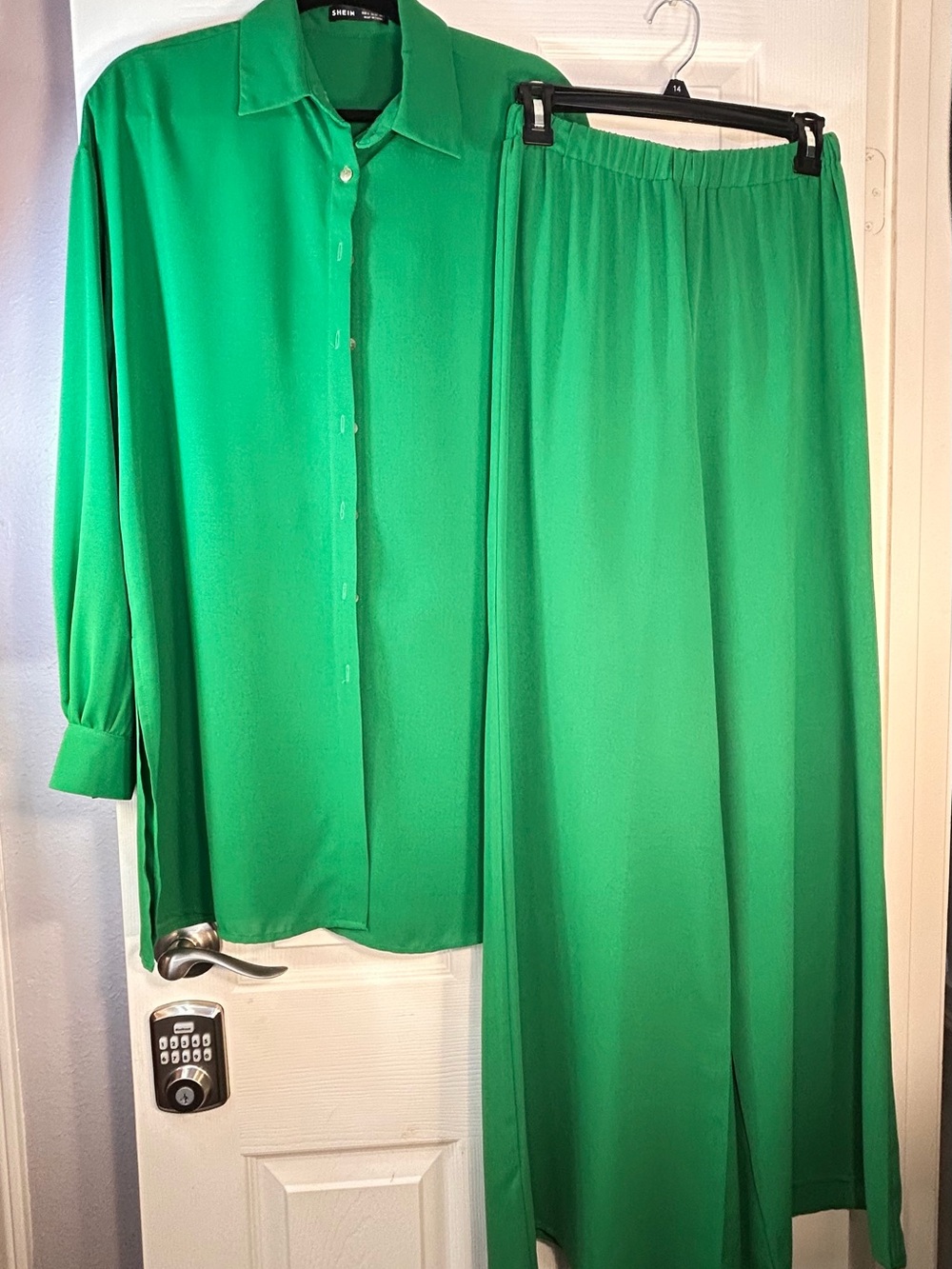 SHEIN Emerald Green Button-Front Blouse & Wide-Leg Pants Set